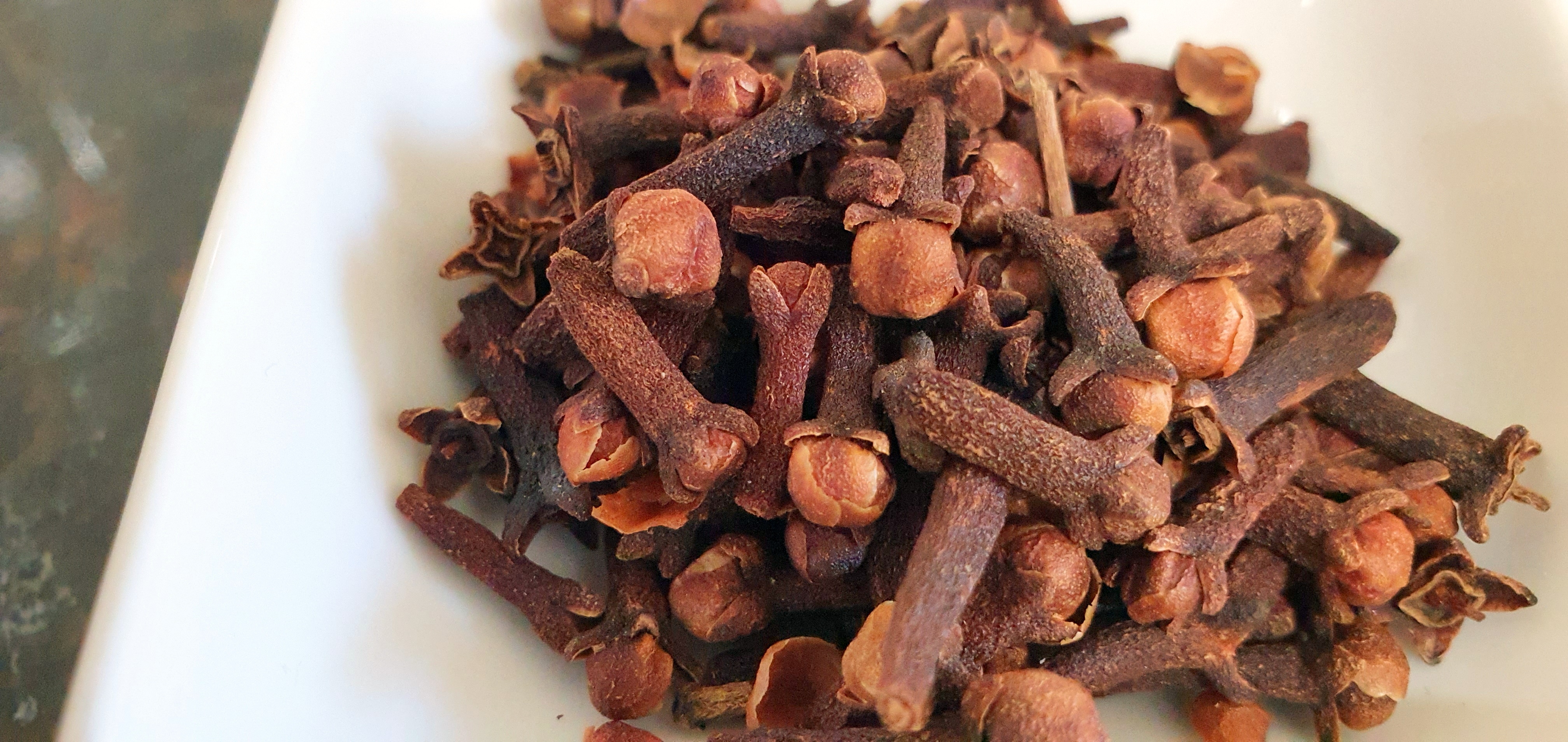 How Do I Use Cloves
