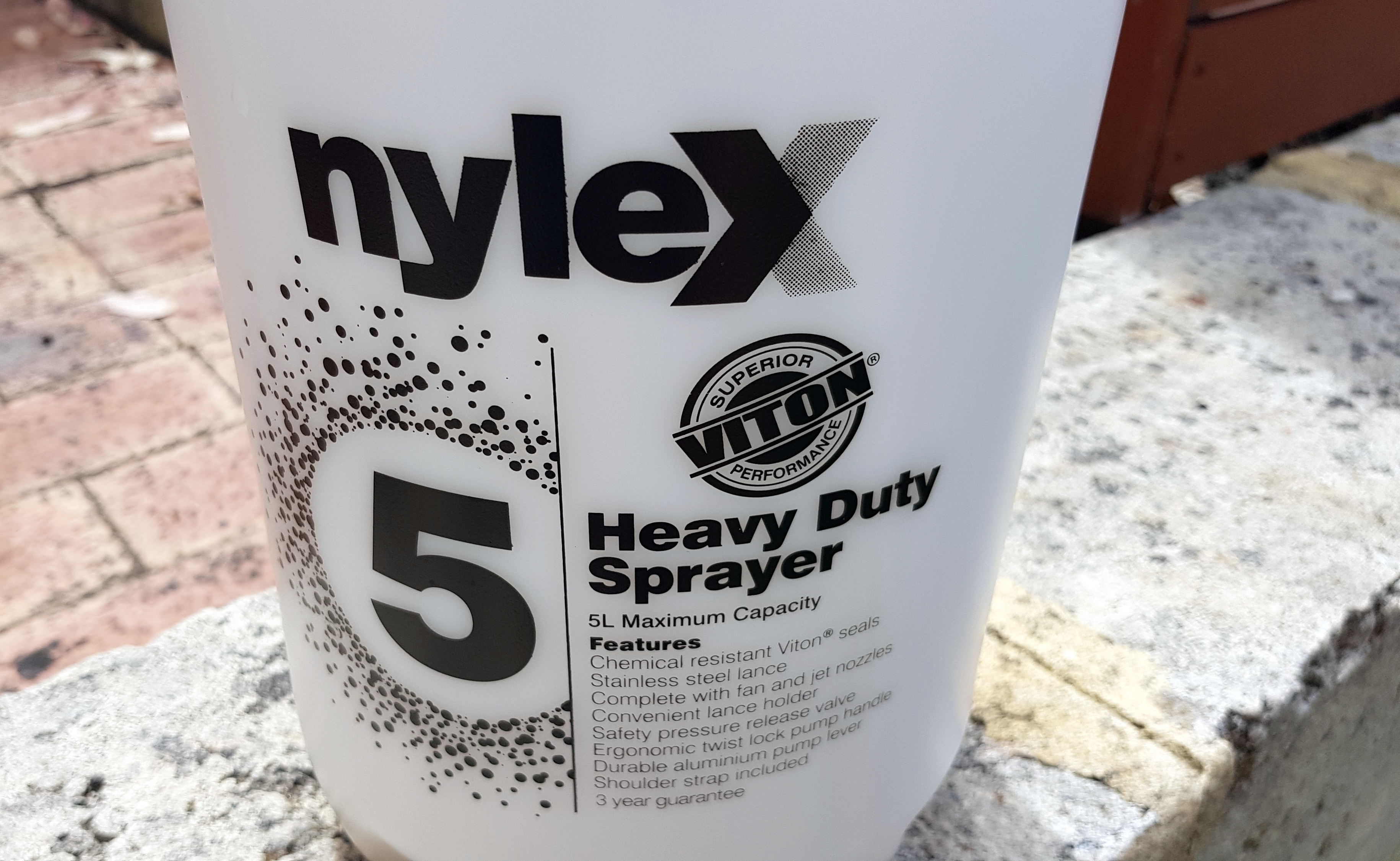 PK Reviews: Nylex Heavy Duty 5L Shoulder Sprayer