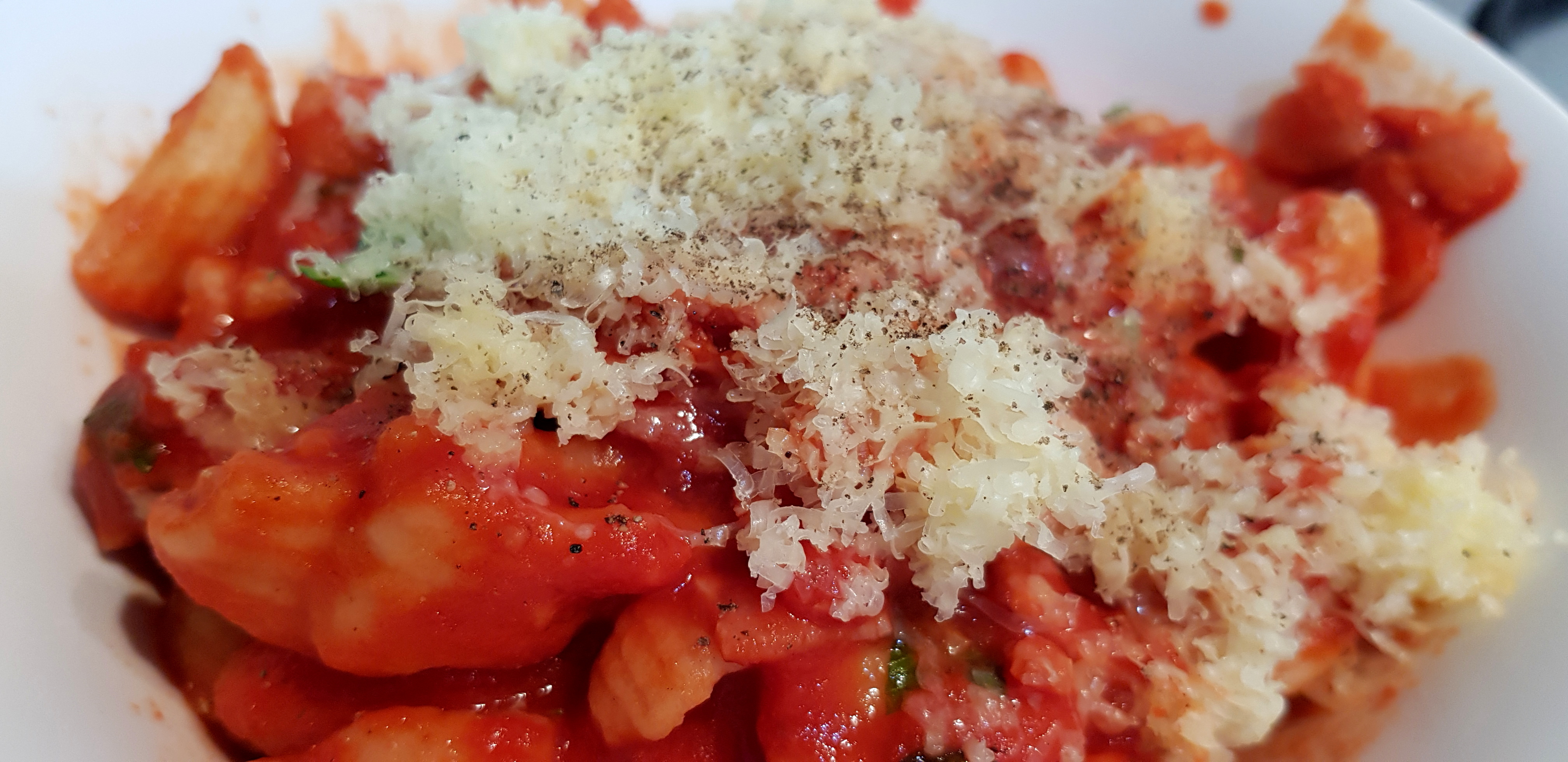 Tomato Passata Pasta: 15 Minute Meals